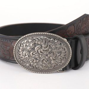 Belt with buckle